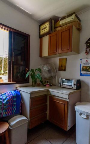 Casa à venda com 198m², 3 quartos e 2 vagas Casa à venda com 198m², 3 quartos e 2 vagasQuarto de Serviço