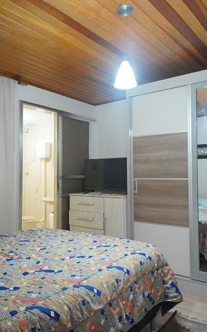 Casa à venda com 150m², 3 quartos e 4 vagasSuite