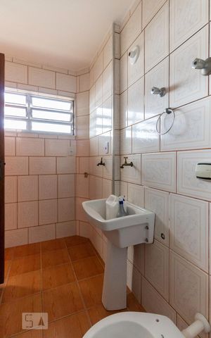 Apartamento para alugar com 35m², 1 quarto e sem vagaBanheiro/Área de serviço