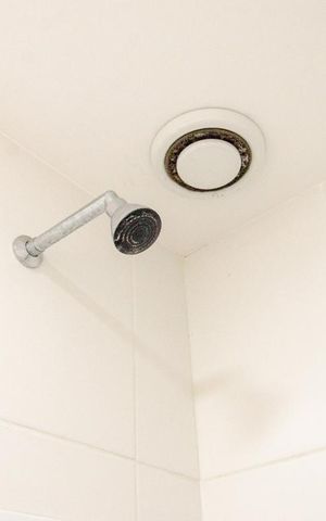 Apartamento à venda com 54m², 2 quartos e 1 vaga Apartamento à venda com 54m², 2 quartos e 1 vagaBanheiro Social