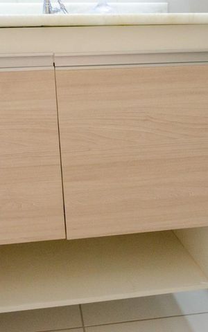 Apartamento à venda com 54m², 2 quartos e 1 vaga Apartamento à venda com 54m², 2 quartos e 1 vagaBanheiro Social