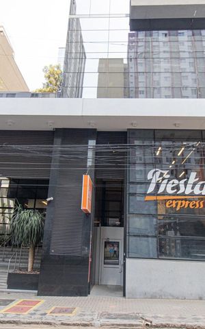 Apartamento à venda com 34m², 1 quarto e sem vaga Apartamento à venda com 34m², 1 quarto e sem vagaFachada e Portaria