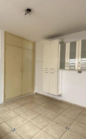 Casa à venda com 129m², 2 quartos e 2 vagas Casa à venda com 129m², 2 quartos e 2 vagasCozinha