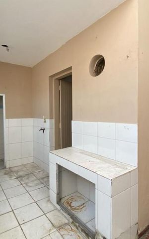 Casa à venda com 129m², 2 quartos e 2 vagas Casa à venda com 129m², 2 quartos e 2 vagasÁrea de Serviço