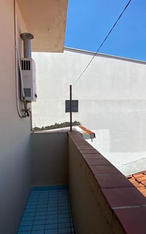 Casa à venda com 129m², 2 quartos e 2 vagas Casa à venda com 129m², 2 quartos e 2 vagasQuarto 2 - Sacada