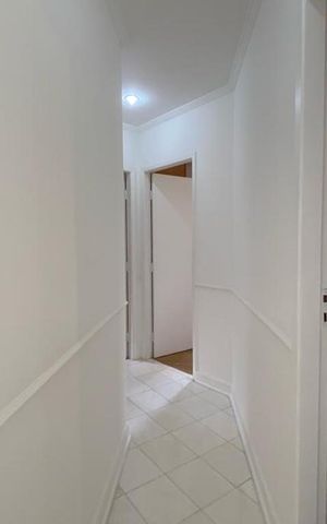 Apartamento à venda com 74m², 3 quartos e 2 vagas Apartamento à venda com 74m², 3 quartos e 2 vagasCorredor