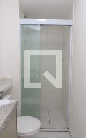 Apartamento para alugar com 34m², 2 quartos e sem vagaBanheiro