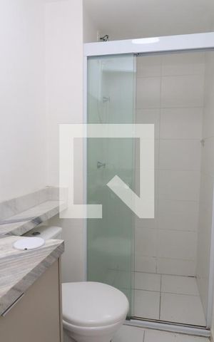 Apartamento para alugar com 34m², 2 quartos e sem vagaBanheiro