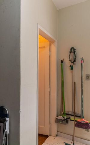 Casa para alugar com 300m², 5 quartos e 4 vagas Casa para alugar com 300m², 5 quartos e 4 vagasQuarto 1 da Edícula
