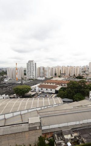Apartamento à venda com 65m², 3 quartos e 1 vaga Apartamento à venda com 65m², 3 quartos e 1 vagaVaranda Sala