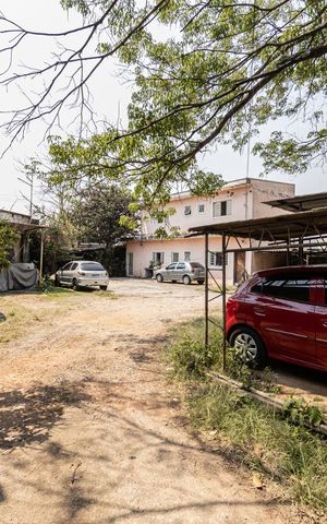 Casa para alugar com 100m², 1 quarto e sem vaga Casa para alugar com 100m², 1 quarto e sem vagaTerreno
