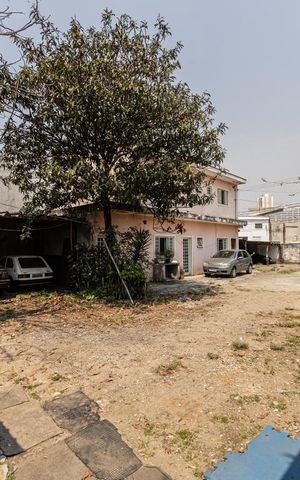 Casa para alugar com 100m², 1 quarto e sem vaga Casa para alugar com 100m², 1 quarto e sem vagaTerreno