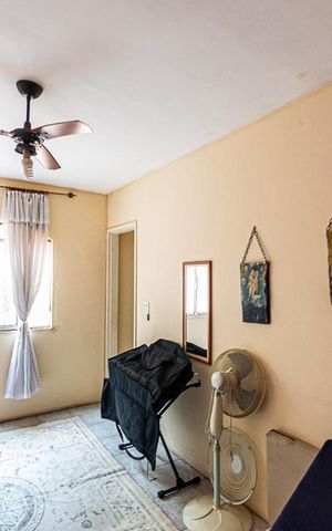 Casa à venda com 192m², 4 quartos e 3 vagas Casa à venda com 192m², 4 quartos e 3 vagasQuarto 2