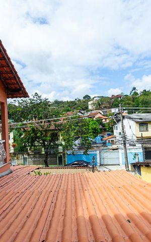 Casa à venda com 192m², 4 quartos e 3 vagas Casa à venda com 192m², 4 quartos e 3 vagasVista do Quarto 3