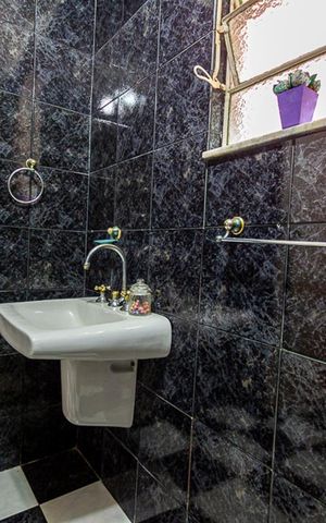 Casa à venda com 192m², 4 quartos e 3 vagas Casa à venda com 192m², 4 quartos e 3 vagasBanheiro Social