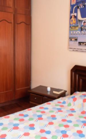 Casa à venda com 433m², 4 quartos e 6 vagas Casa à venda com 433m², 4 quartos e 6 vagasQuarto 2