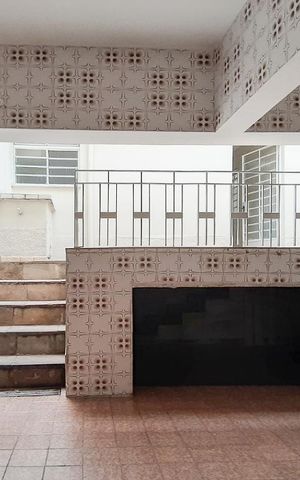 Casa à venda com 190m², 3 quartos e 2 vagas Casa à venda com 190m², 3 quartos e 2 vagasÁrea de Serviço
