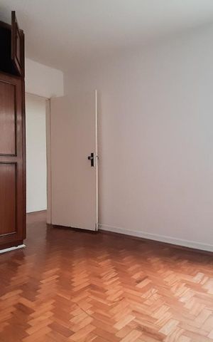 Casa à venda com 190m², 3 quartos e 2 vagas Casa à venda com 190m², 3 quartos e 2 vagasQuarto 2