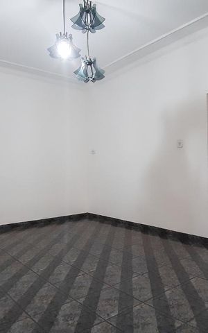 Casa à venda com 190m², 3 quartos e 2 vagas Casa à venda com 190m², 3 quartos e 2 vagasSala de Jantar