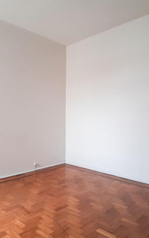 Casa à venda com 190m², 3 quartos e 2 vagas Casa à venda com 190m², 3 quartos e 2 vagasQuarto 2