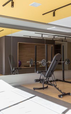 Studio à venda com 49m², 1 quarto e 1 vaga Studio à venda com 49m², 1 quarto e 1 vagaÁrea comum - Academia