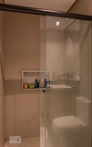Studio à venda com 49m², 1 quarto e 1 vaga Studio à venda com 49m², 1 quarto e 1 vagaBanheiro