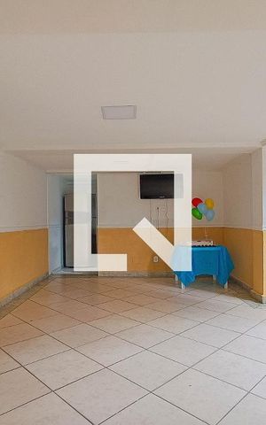 Apartamento à venda com 70m², 2 quartos e 1 vaga Apartamento à venda com 70m², 2 quartos e 1 vagaÁrea comum - Salão de festas
