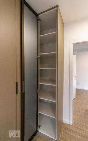 Apartamento para alugar com 95m², 2 quartos e 2 vagas Apartamento para alugar com 95m², 2 quartos e 2 vagasQuarto 2
