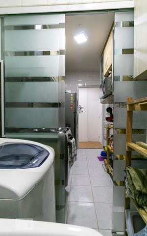 Apartamento à venda com 65m², 3 quartos e 1 vagaÁrea de Serviço
