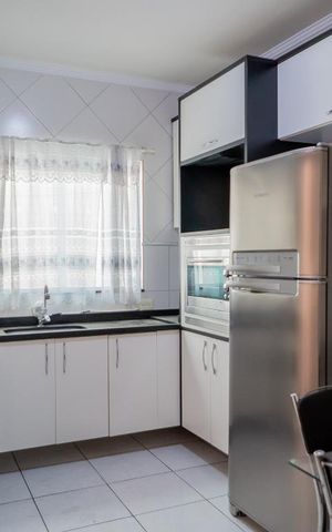 Casa de condomínio à venda com 109m², 2 quartos e 3 vagas Casa de condomínio à venda com 109m², 2 quartos e 3 vagasCozinha