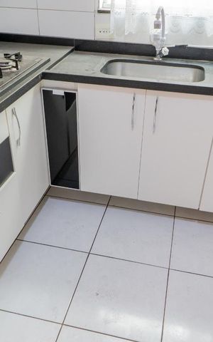 Casa de condomínio à venda com 109m², 2 quartos e 3 vagas Casa de condomínio à venda com 109m², 2 quartos e 3 vagasArmário