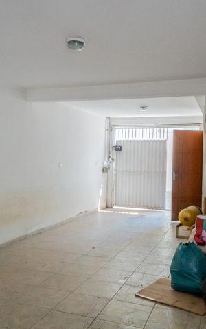 Casa de condomínio à venda com 109m², 2 quartos e 3 vagas Casa de condomínio à venda com 109m², 2 quartos e 3 vagasGaragem