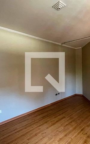 Casa à venda com 182m², 4 quartos e 3 vagas Casa à venda com 182m², 4 quartos e 3 vagasQuarto 3