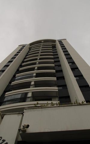 Apartamento à venda com 93m², 3 quartos e 2 vagasFachada