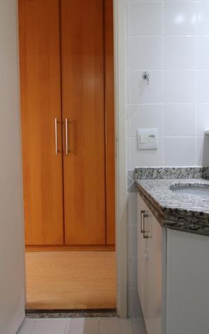 Apartamento à venda com 93m², 3 quartos e 2 vagasBanheiro da Suíte