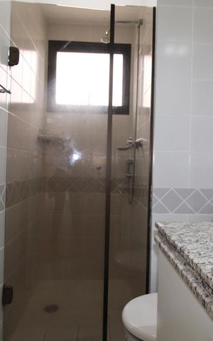 Apartamento à venda com 93m², 3 quartos e 2 vagasBanheiro