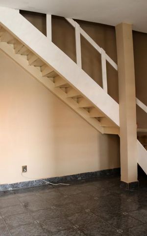 Casa à venda com 140m², 3 quartos e 1 vagaSala 