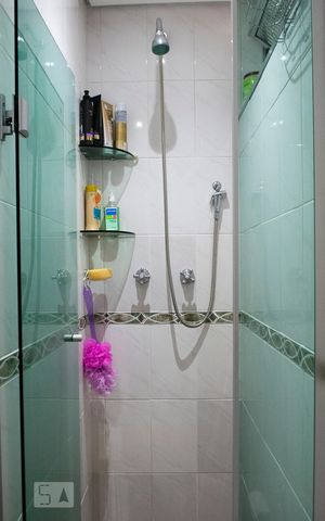 Apartamento à venda com 132m², 3 quartos e 1 vaga Apartamento à venda com 132m², 3 quartos e 1 vagaBANHEIRO