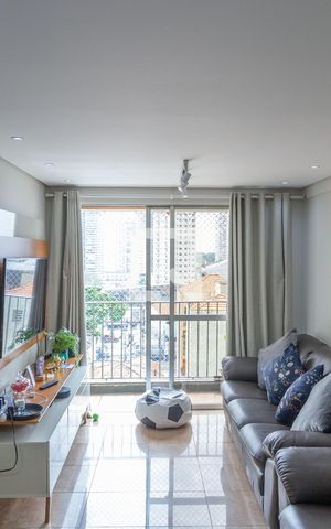 Apartamento à venda com 58m², 2 quartos e 1 vagaSala