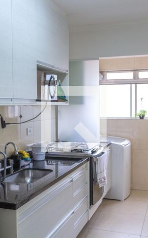Apartamento à venda com 58m², 2 quartos e 1 vagaCozinha