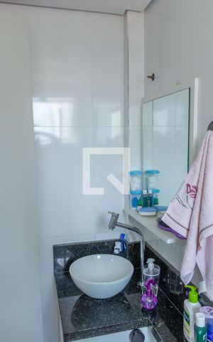 Apartamento à venda com 58m², 2 quartos e 1 vagaBanheiro da Suíte