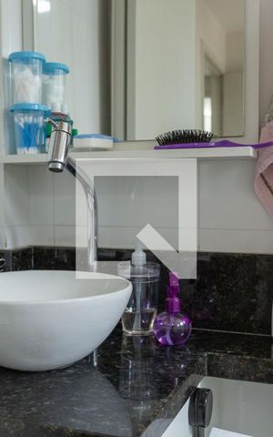 Apartamento à venda com 58m², 2 quartos e 1 vagaBanheiro da Suíte
