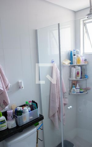 Apartamento à venda com 58m², 2 quartos e 1 vagaBanheiro da Suíte