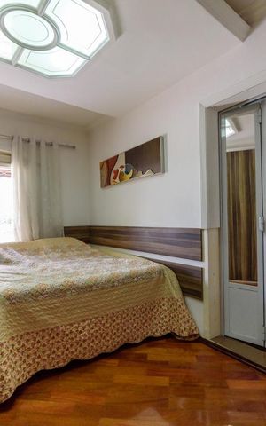Casa para alugar com 295m², 5 quartos e 3 vagas Casa para alugar com 295m², 5 quartos e 3 vagasSuíte
