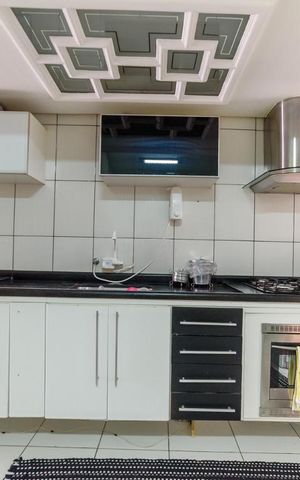 Casa para alugar com 295m², 5 quartos e 3 vagas Casa para alugar com 295m², 5 quartos e 3 vagasCozinha