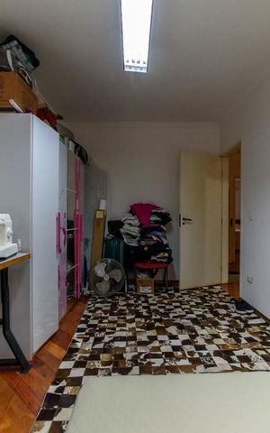 Casa para alugar com 295m², 5 quartos e 3 vagas Casa para alugar com 295m², 5 quartos e 3 vagasQuarto 1