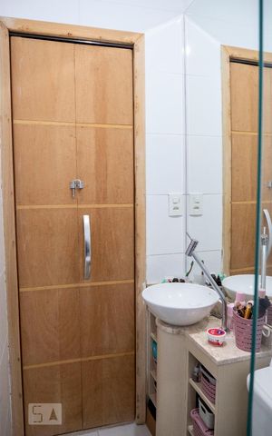 Casa à venda com 118m², 3 quartos e 3 vagasBanheiro da Suíte