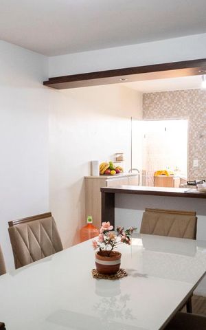 Casa à venda com 118m², 3 quartos e 3 vagasCopa