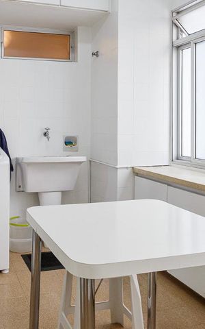Apartamento à venda com 147m², 3 quartos e sem vaga Apartamento à venda com 147m², 3 quartos e sem vagaÁrea de Serviço