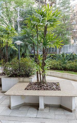 Apartamento à venda com 147m², 3 quartos e sem vaga Apartamento à venda com 147m², 3 quartos e sem vagaÁrea Comum